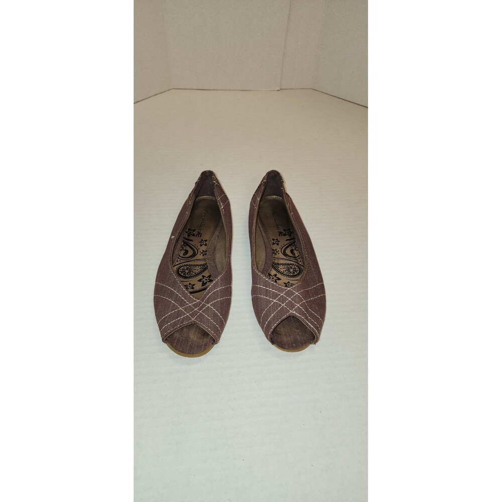 American Eagle Purple Open Toe Flats with Cream stitching Size 7